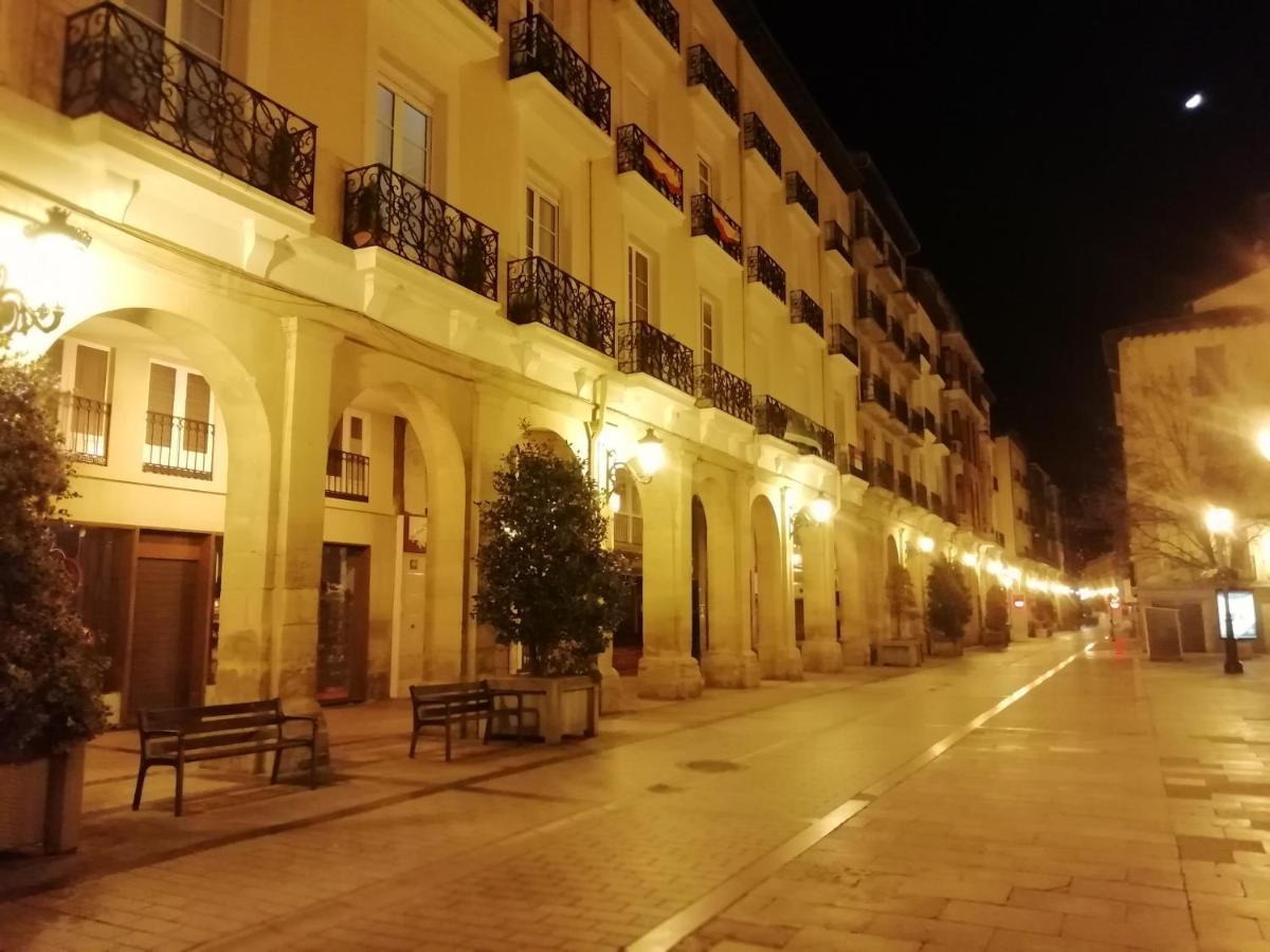 Apartamento Turistico Santiago Logroño Exteriér fotografie