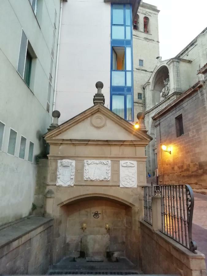 Apartamento Turistico Santiago Logroño Exteriér fotografie